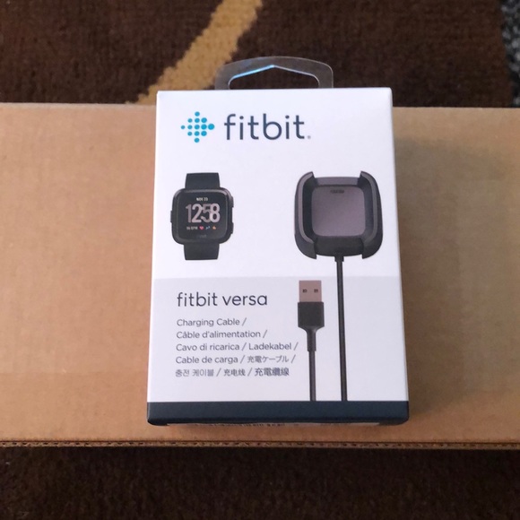 Fitbit Versa - Picture 2 of 6